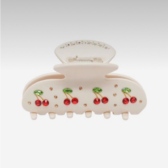 Emi Jay Accessories - Cherry Claw Clip🍒